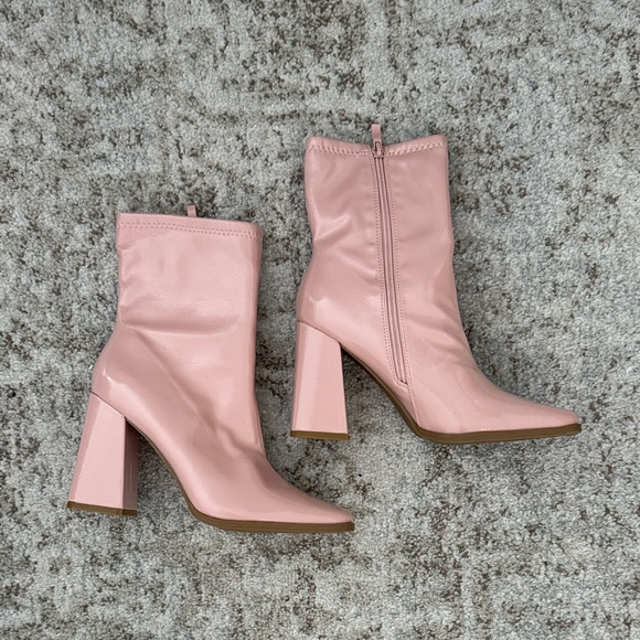 NWT SHEIN Blush Pink Heeled Boots - Picture 1 of 4